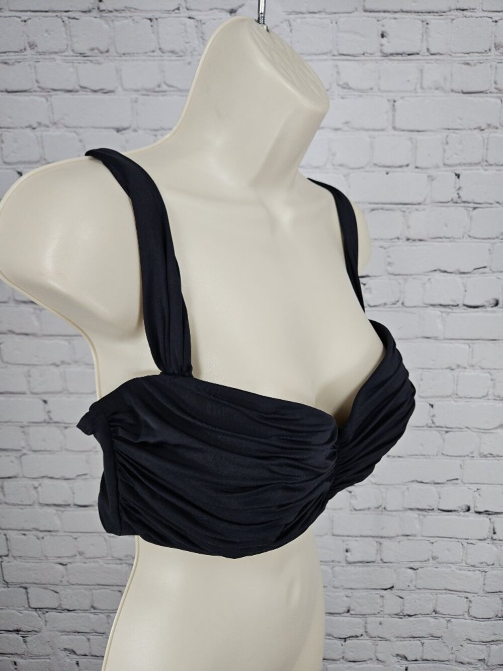 Bleu Rod Beattie Black Ruched Underwire Molded Cup Bikini Swim Top 36D - Picture 7 of 11